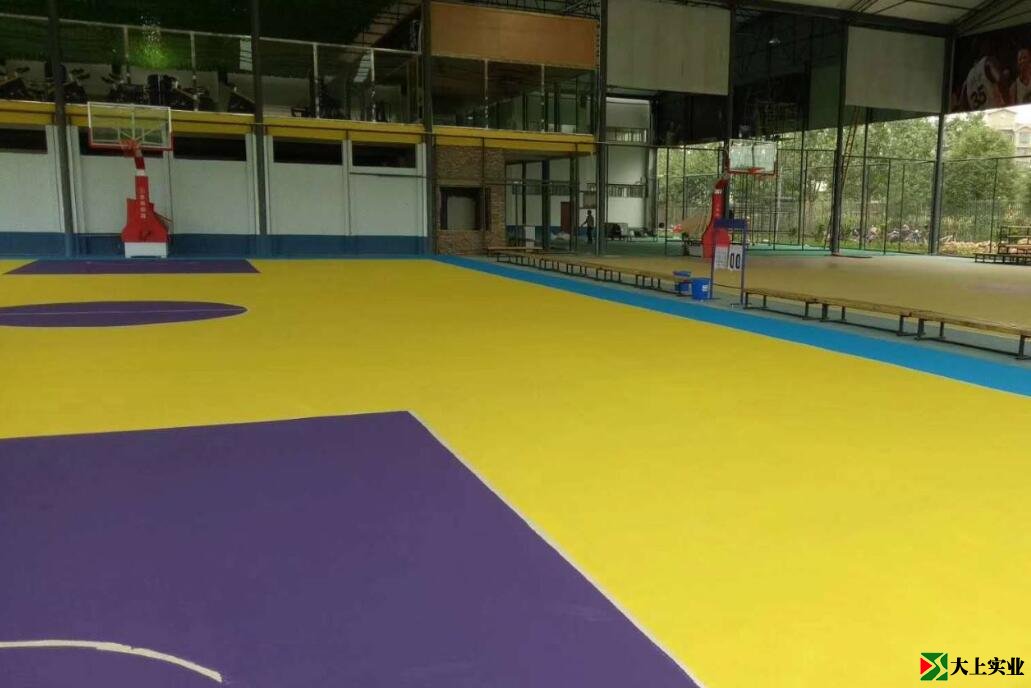 室內(nèi)籃球場環(huán)氧地坪漆