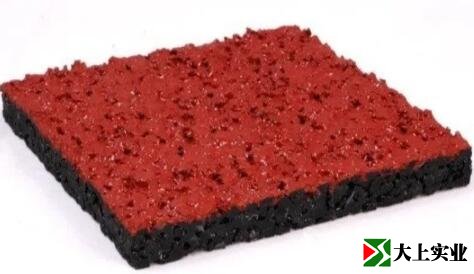 透氣型塑膠跑道