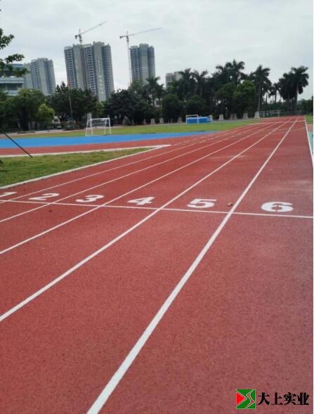 學校運動場改造細節(jié)圖