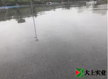 運(yùn)動(dòng)場(chǎng)場(chǎng)地硬化處理