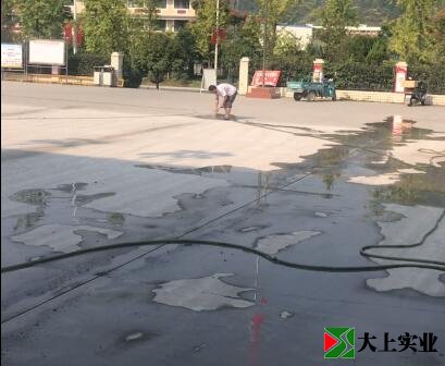 硅pu籃球場(chǎng)施工-酸洗