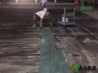 硅pu籃球場(chǎng)施工-伸縮縫處理