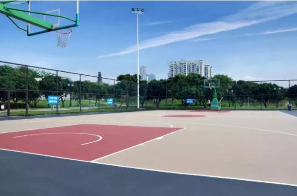 硅pu籃球場(chǎng)優(yōu)點(diǎn)與缺點(diǎn)