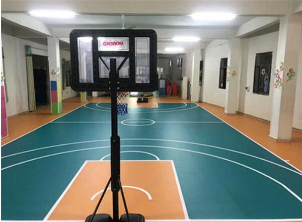 建室內(nèi)籃球場(chǎng)多少錢?
