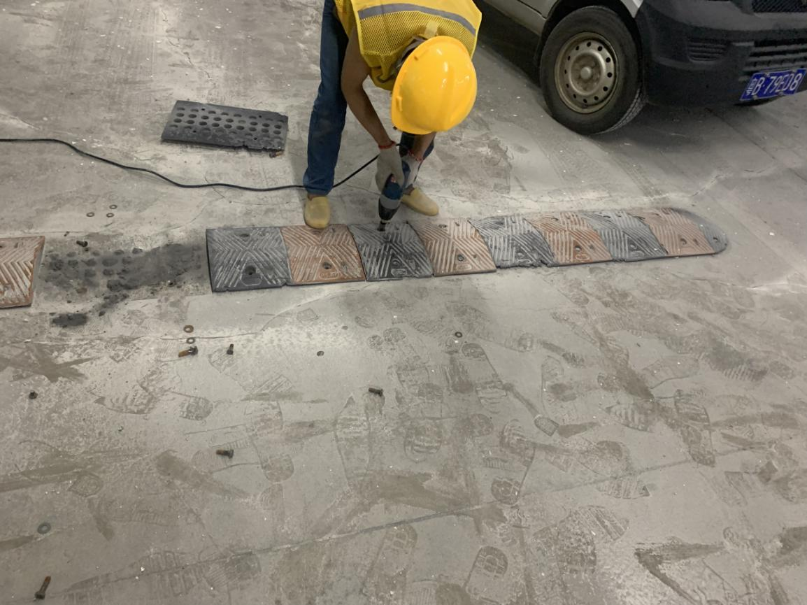 車庫(kù)減速器