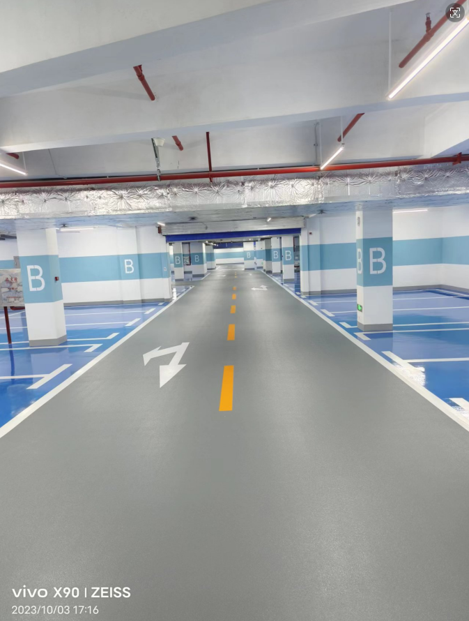 長沙市平吉上府地坪漆及交通設(shè)施工程